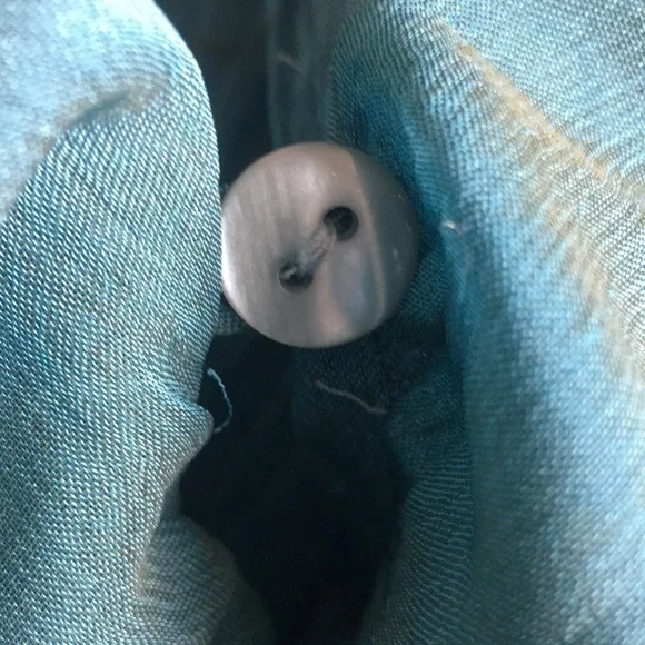 Andrea‎ Rosati Teal Fitted V Neck Blouse L EUC - Picture 11 of 11